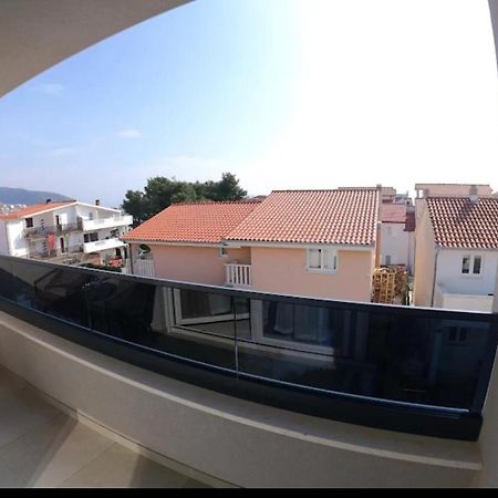 New Apartman P & B Apartamento Trogir Exterior foto