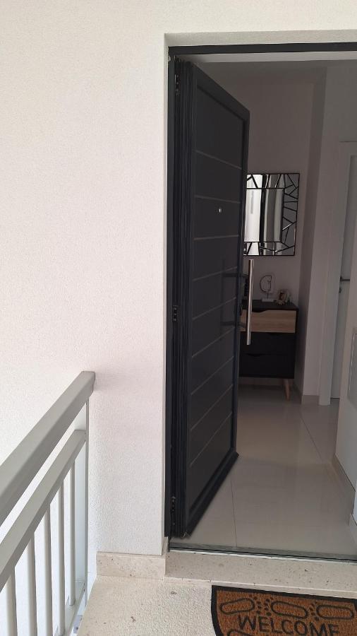 New Apartman P & B Apartamento Trogir Exterior foto